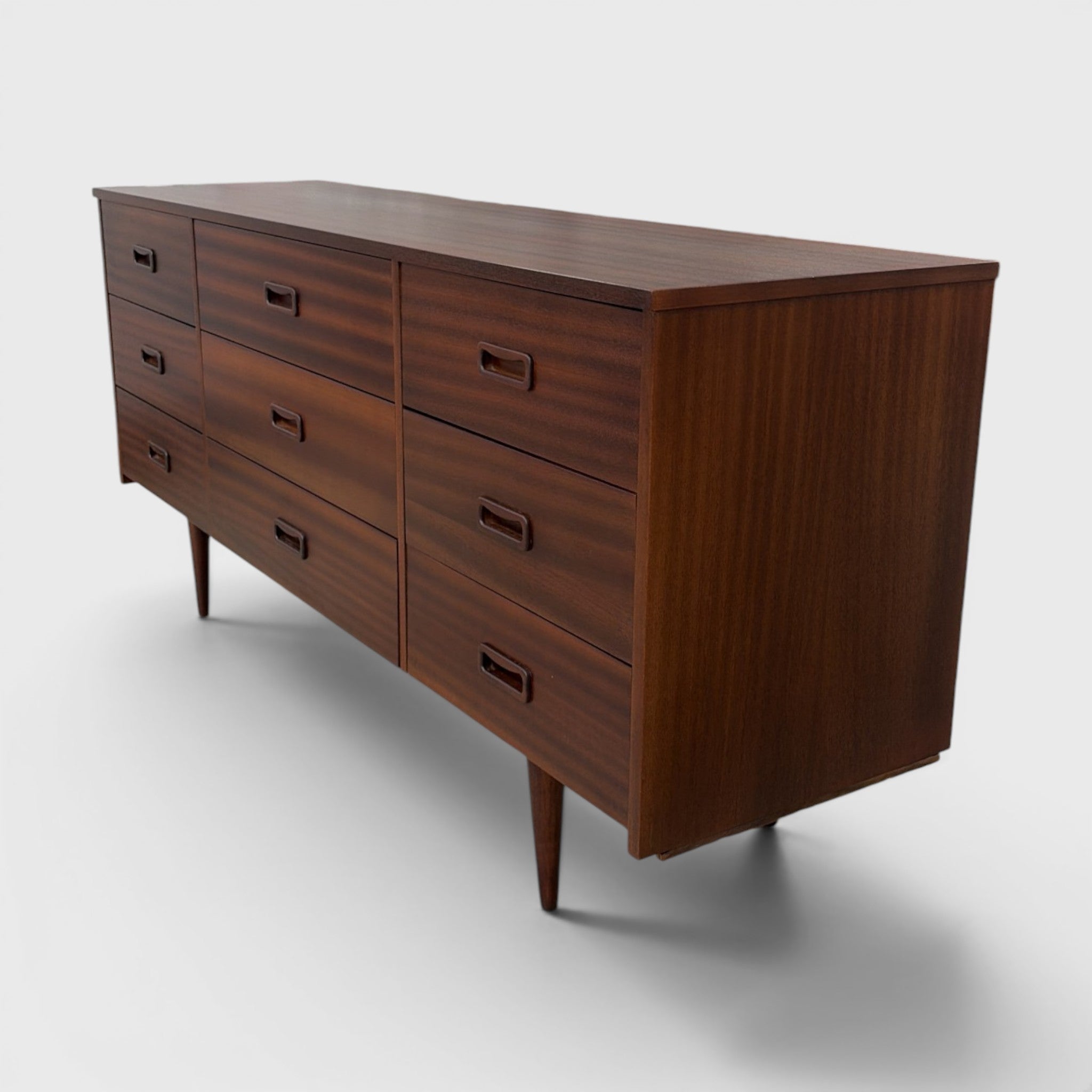 Mid Century Modern 9-Drawer Dresser