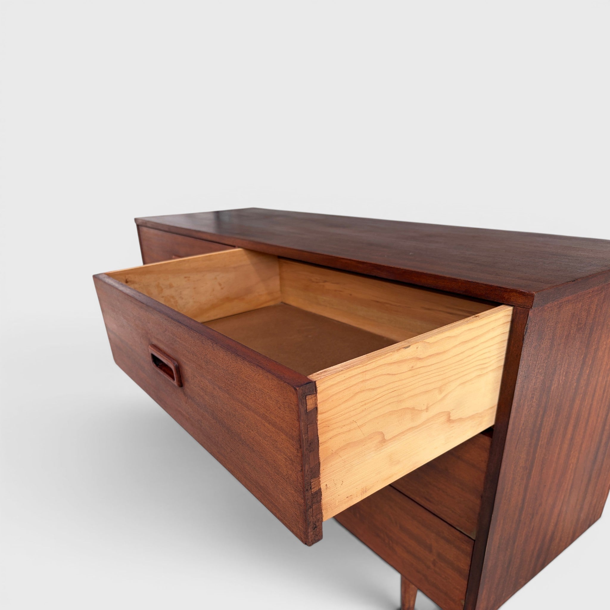 Mid Century Modern 6-Drawer Dresser