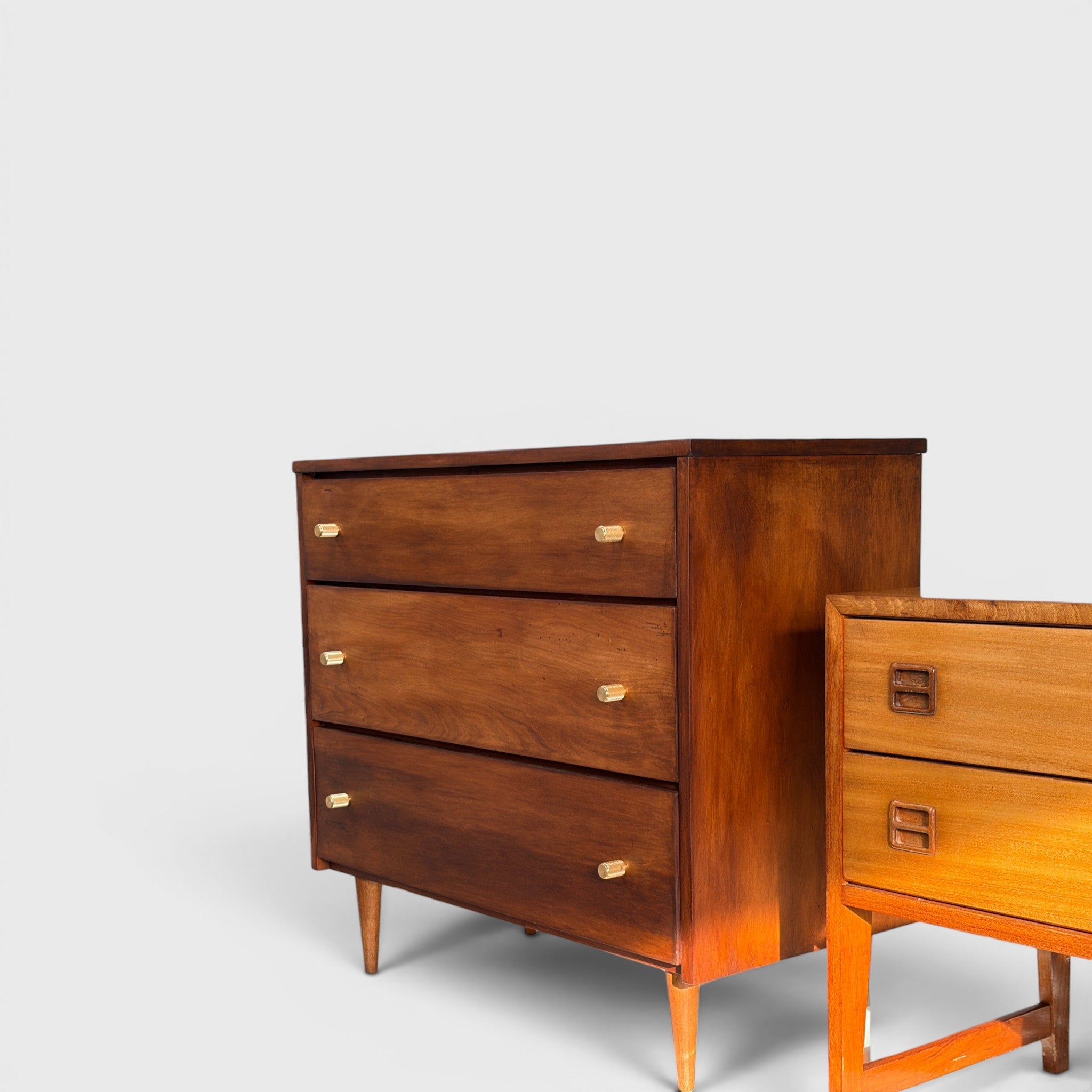 Mid-Century 3-Drawer Chest