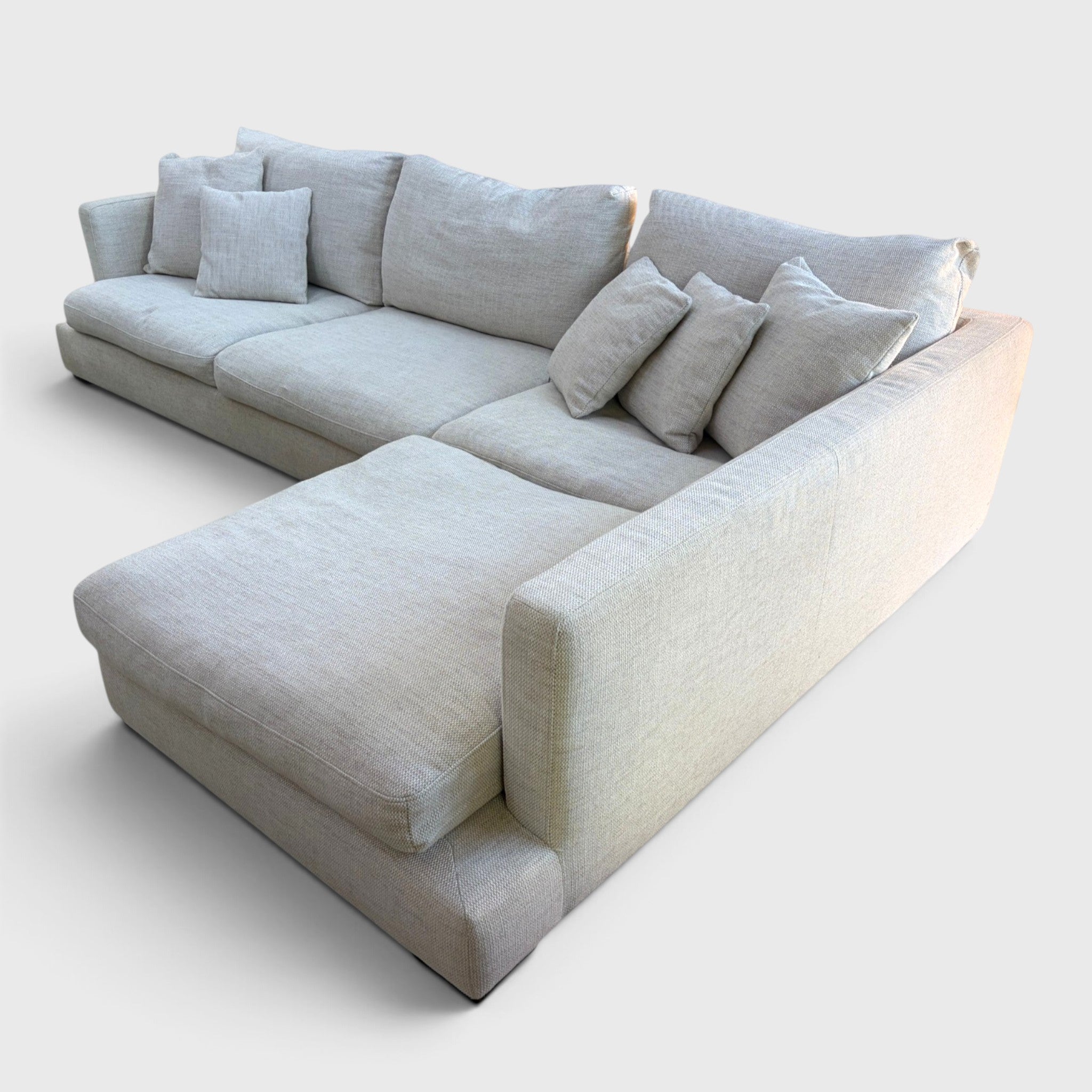 Freedom Long Island Couch - Alpha Natural
