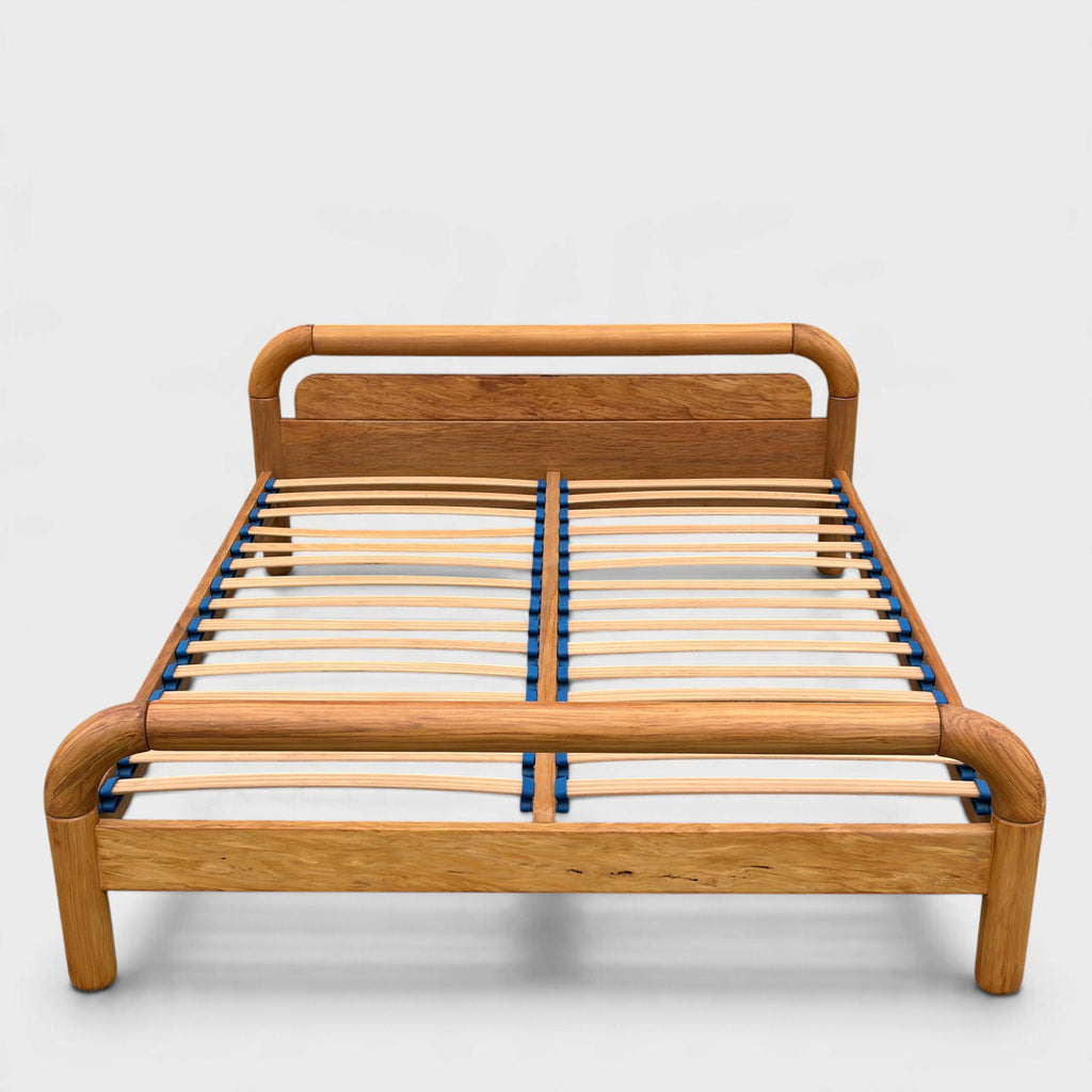 Design Mobel Bed Solid Rimu - King