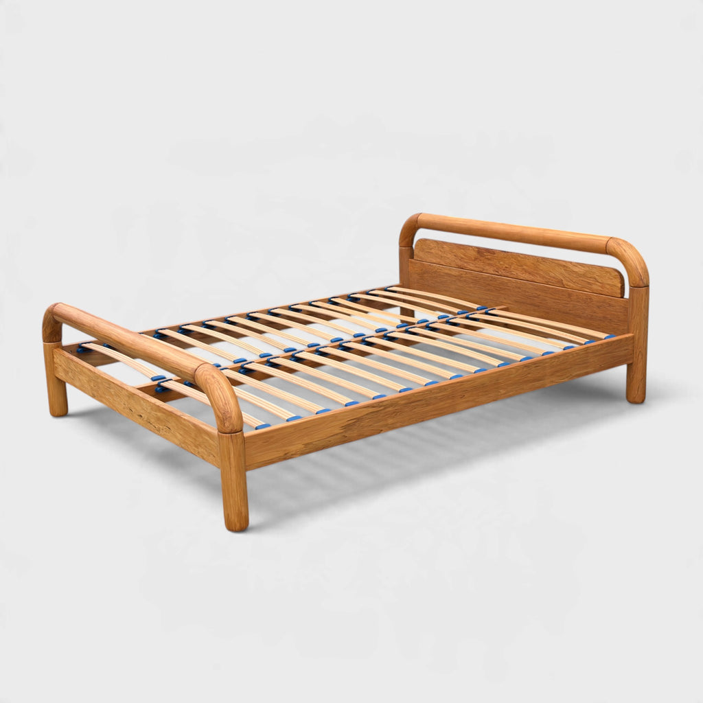 Design Mobel Bed Solid Rimu - King