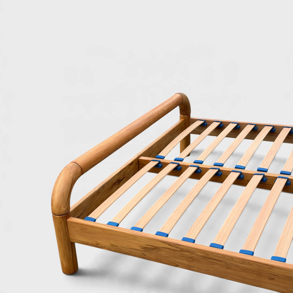 Design Mobel Bed Solid Rimu - King