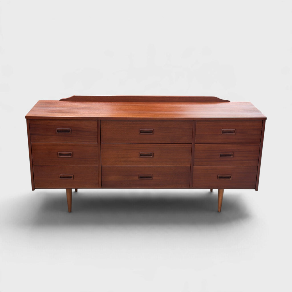 Mid-Century 9-Drawer Dresser