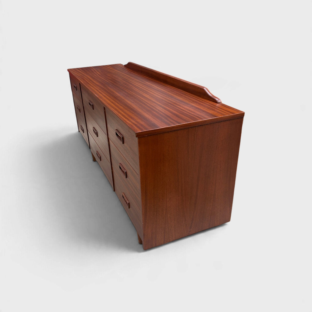 Mid-Century 9-Drawer Dresser